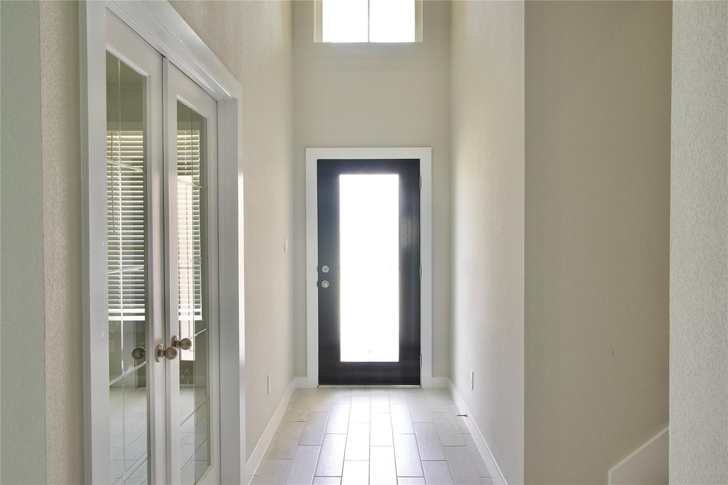 3207 Tilley Drive - Photo 4