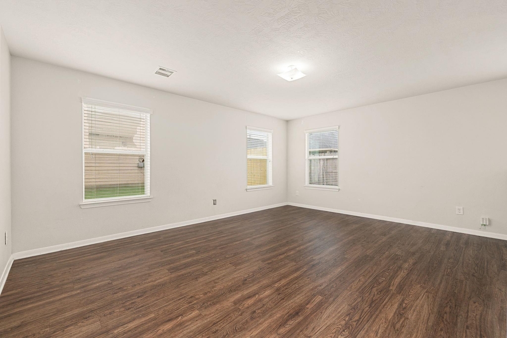 21415 Partha Way - Photo 14