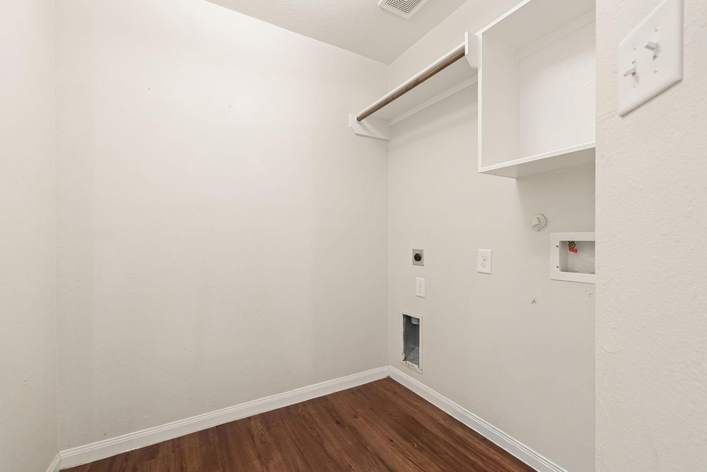 21415 Partha Way - Photo 28