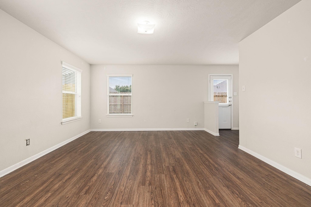 21415 Partha Way - Photo 12
