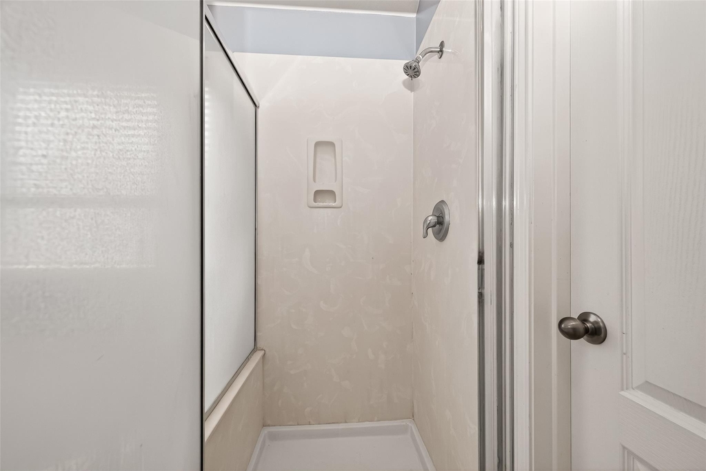 16107 Hitching Post Court - Photo 43