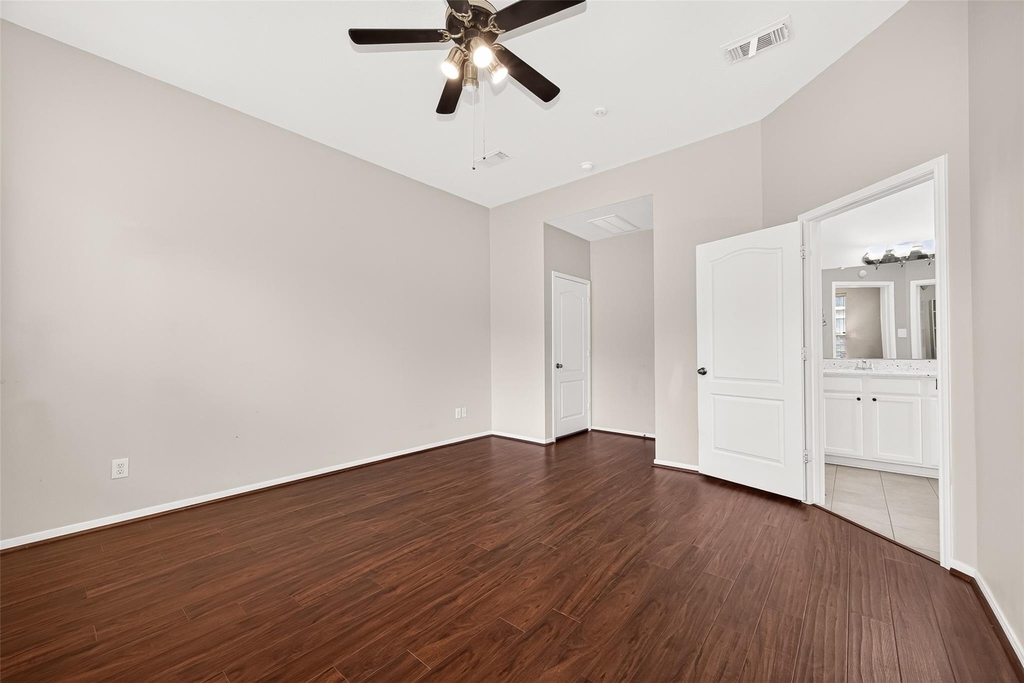 16107 Hitching Post Court - Photo 40