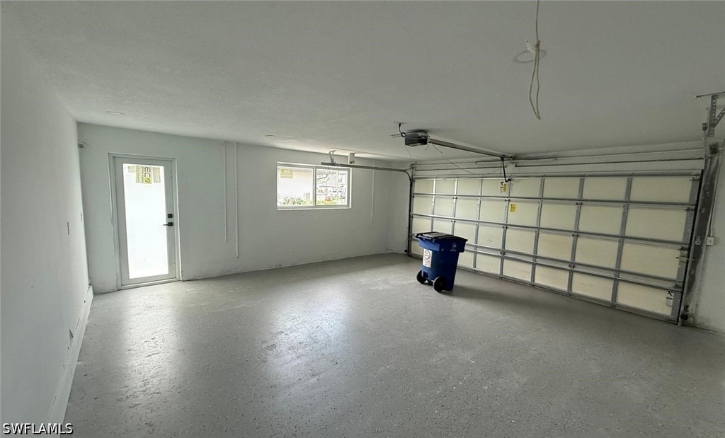 111 E North Shore Avenue - Photo 26