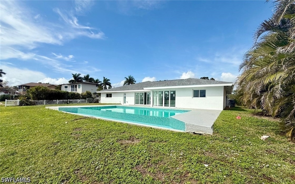 111 E North Shore Avenue - Photo 31