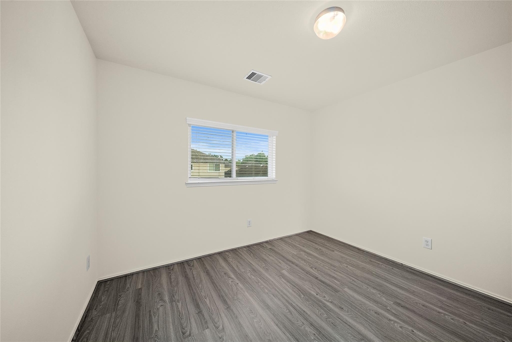 1431 Orchid Drive - Photo 12