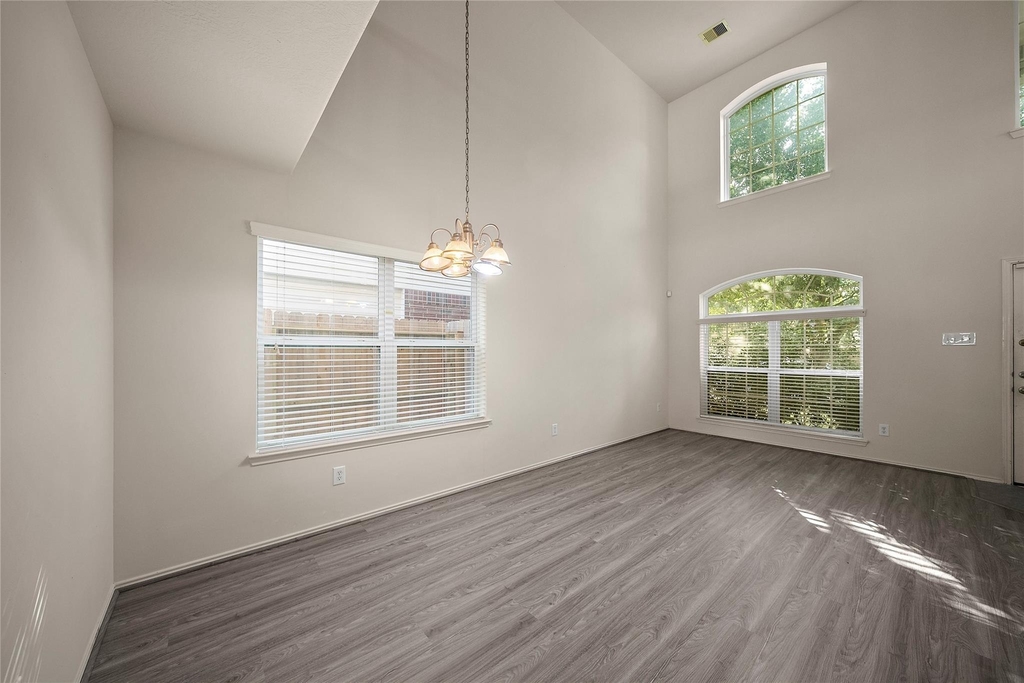 1431 Orchid Drive - Photo 2