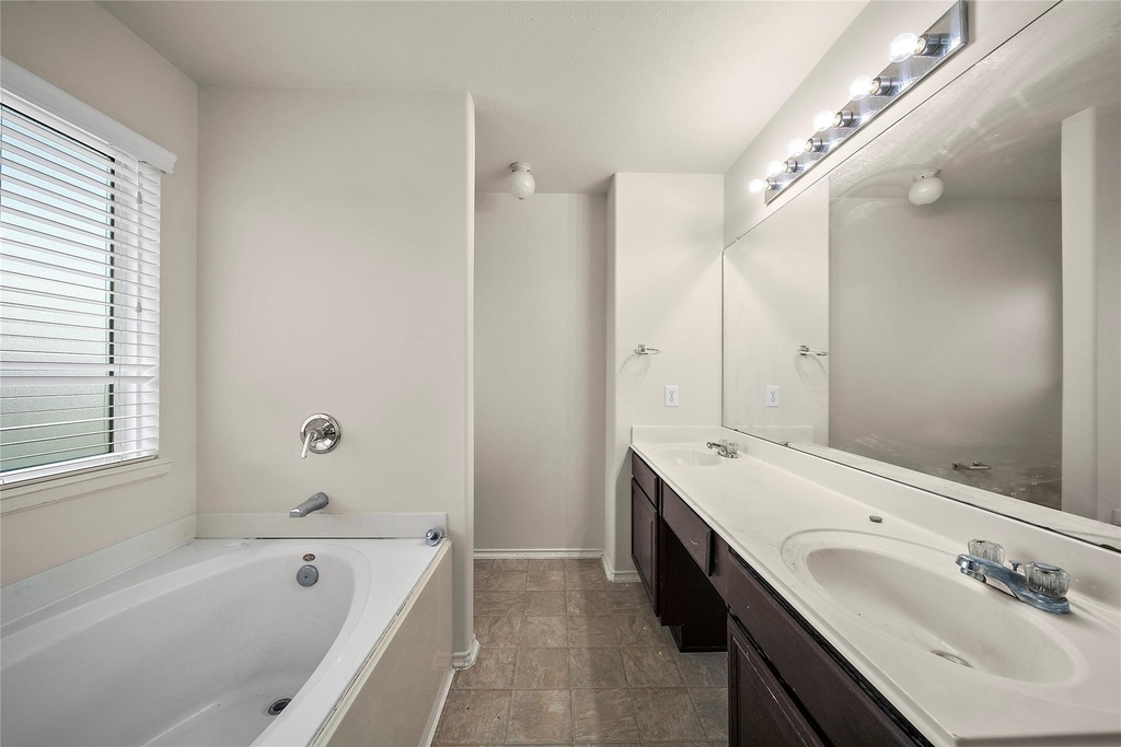 1431 Orchid Drive - Photo 18