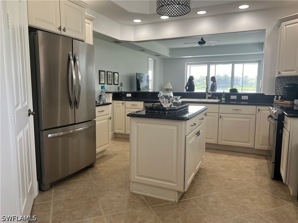 10541 Marino Pointe Drive - Photo 4