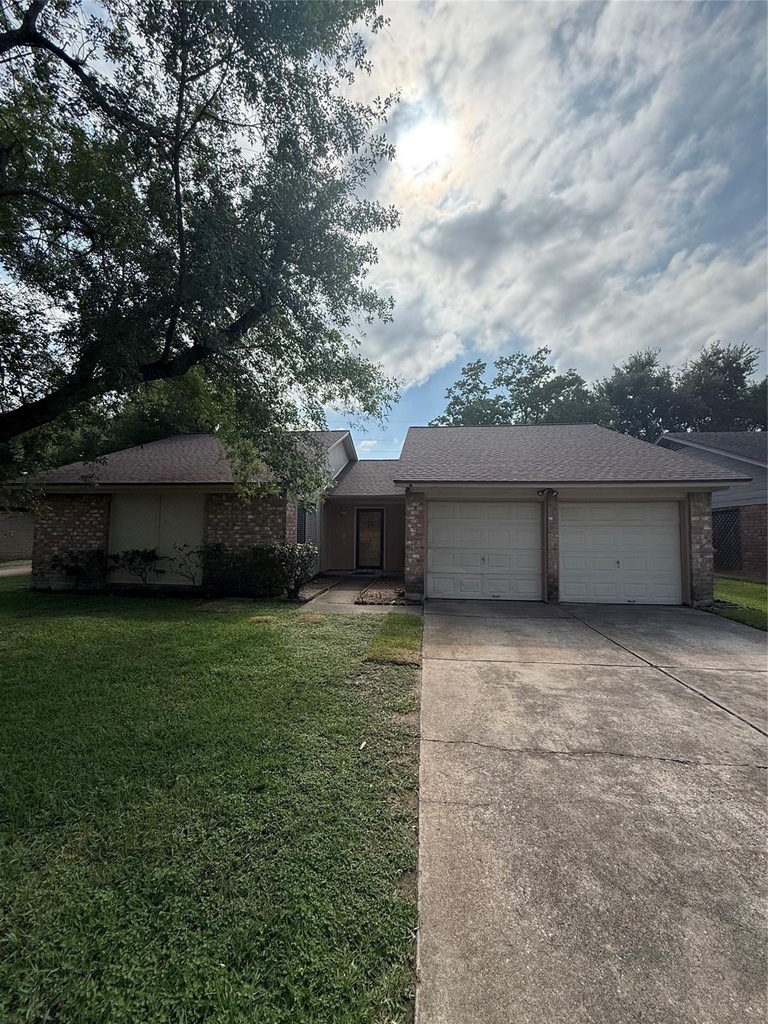 262 Coppersmith Drive - Photo 1