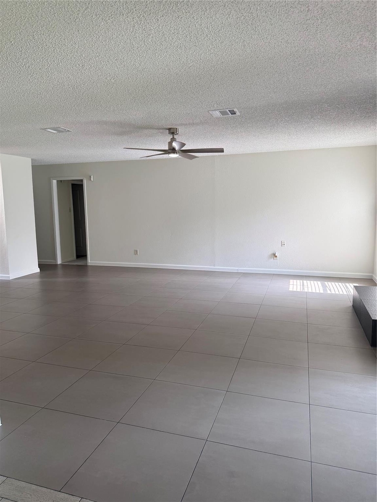 262 Coppersmith Drive - Photo 3