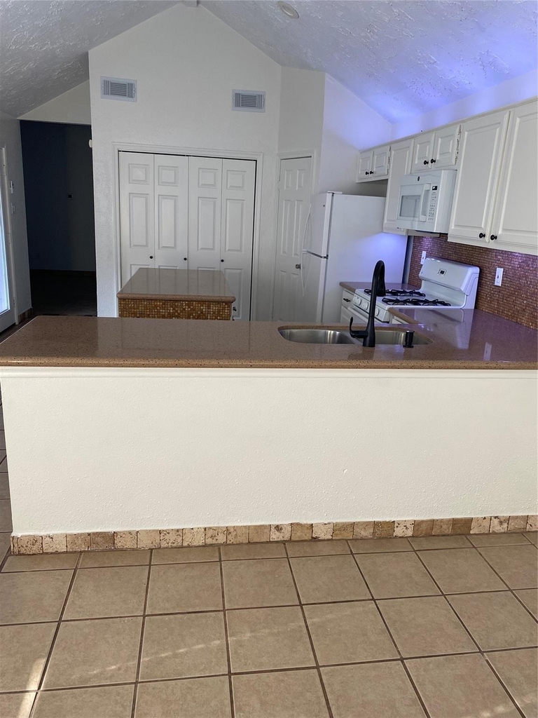 2023 Havenhouse Drive - Photo 14