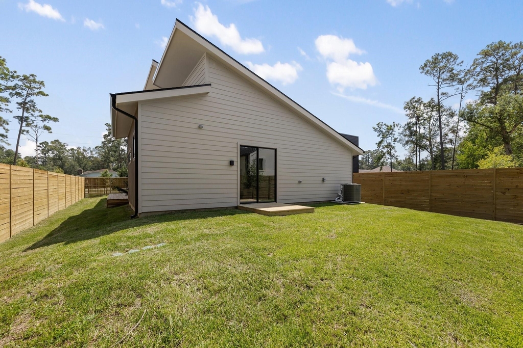 1502 Primrose Street - Photo 6
