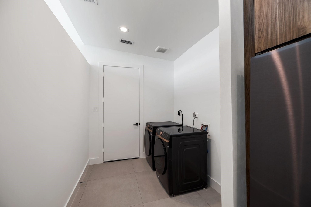 1502 Primrose Street - Photo 15