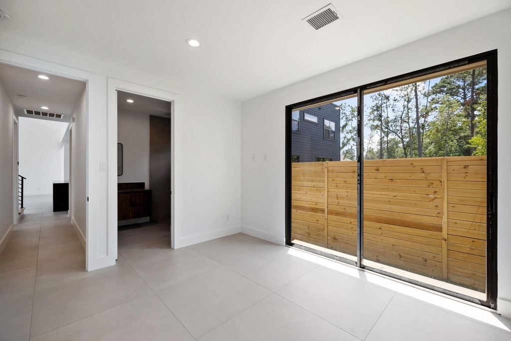 1502 Primrose Street - Photo 21