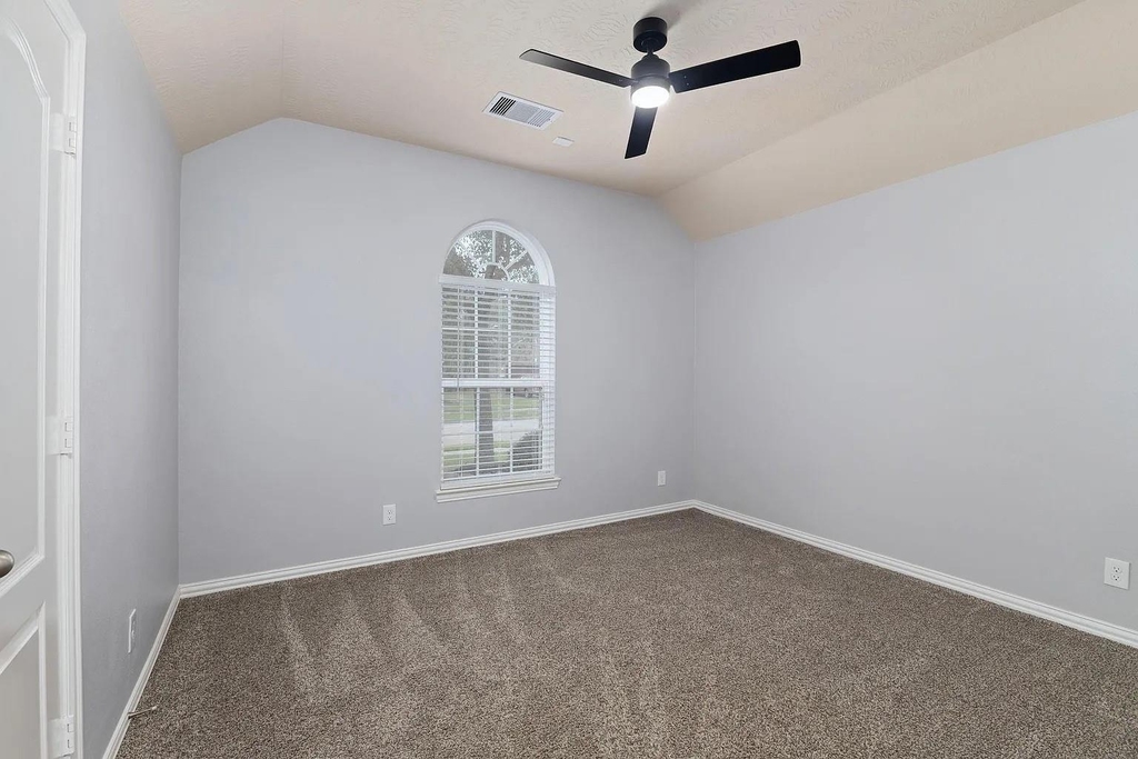 16007 David Hill Lane - Photo 4