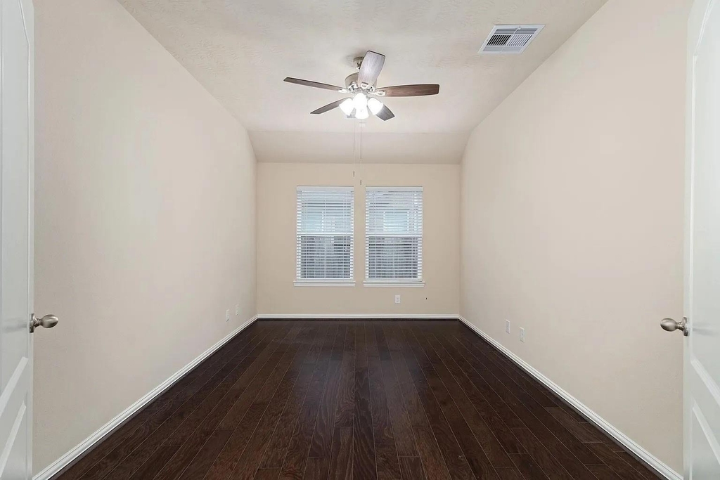 16007 David Hill Lane - Photo 13