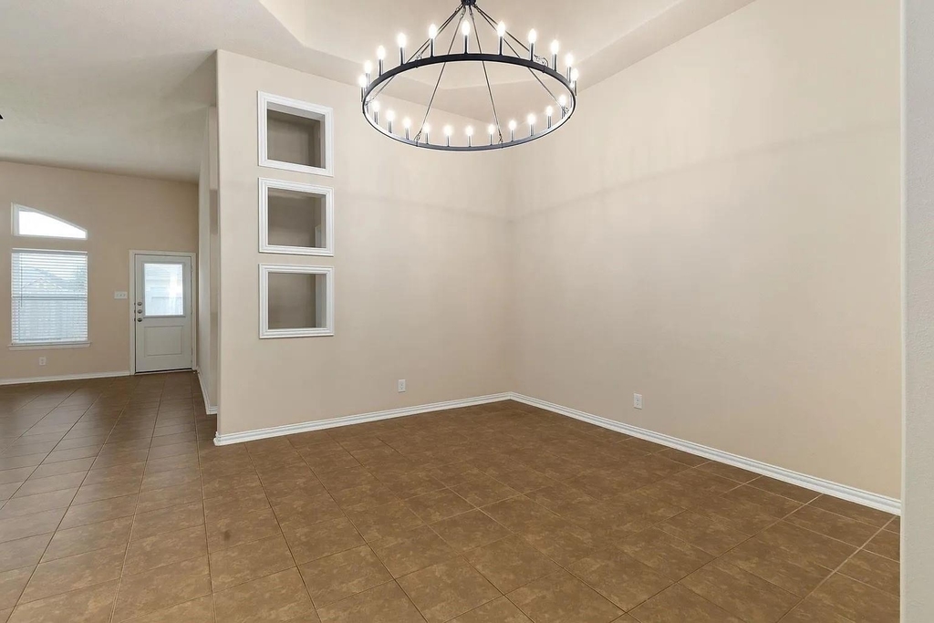 16007 David Hill Lane - Photo 11