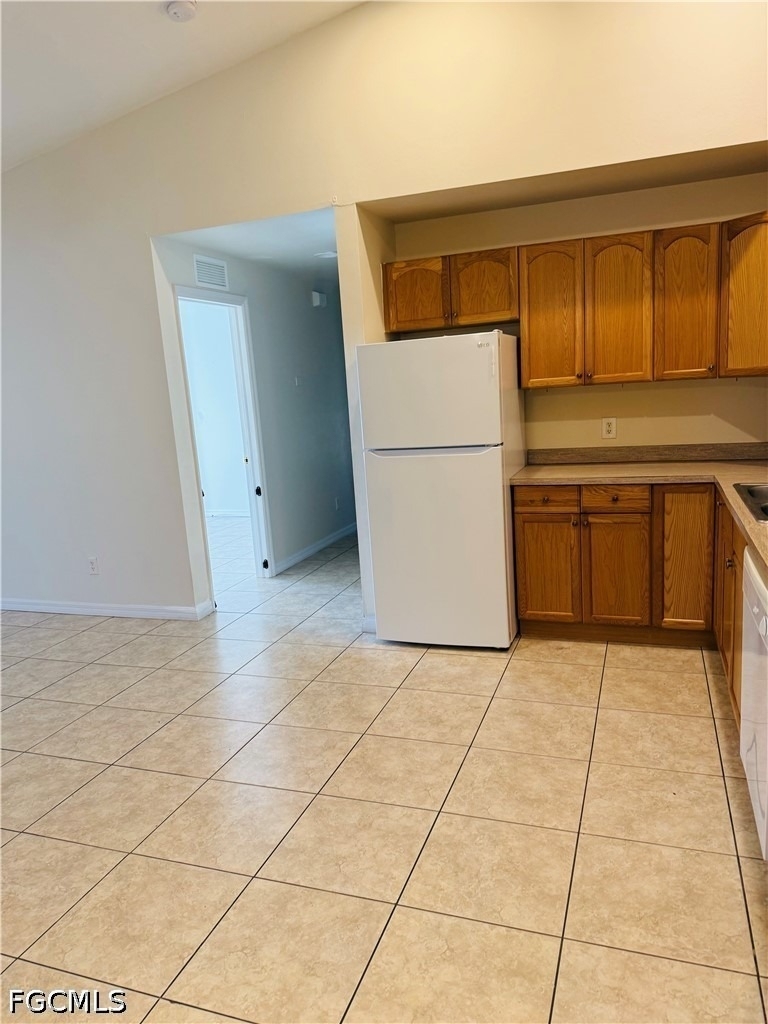4743 14th Street Sw - Photo 6
