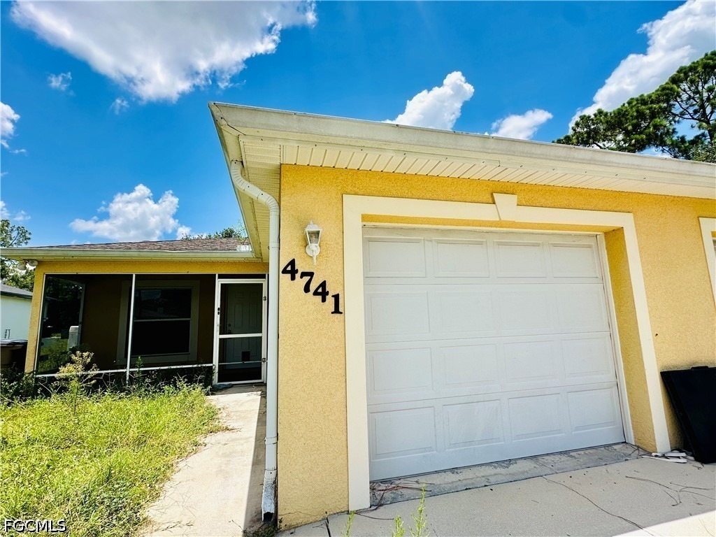 4743 14th Street Sw - Photo 1