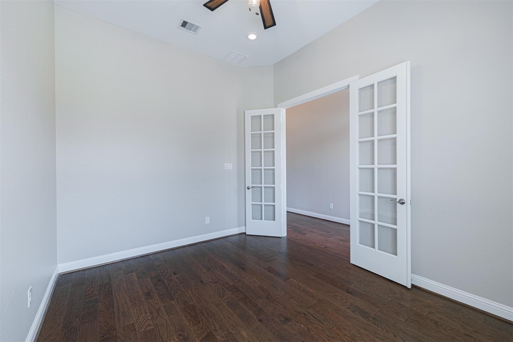 1803 Pepper Grove Lane - Photo 2