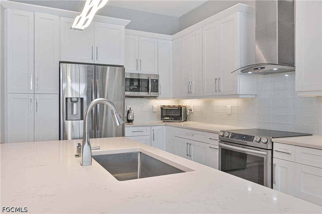 693 105th Avenue N - Photo 23