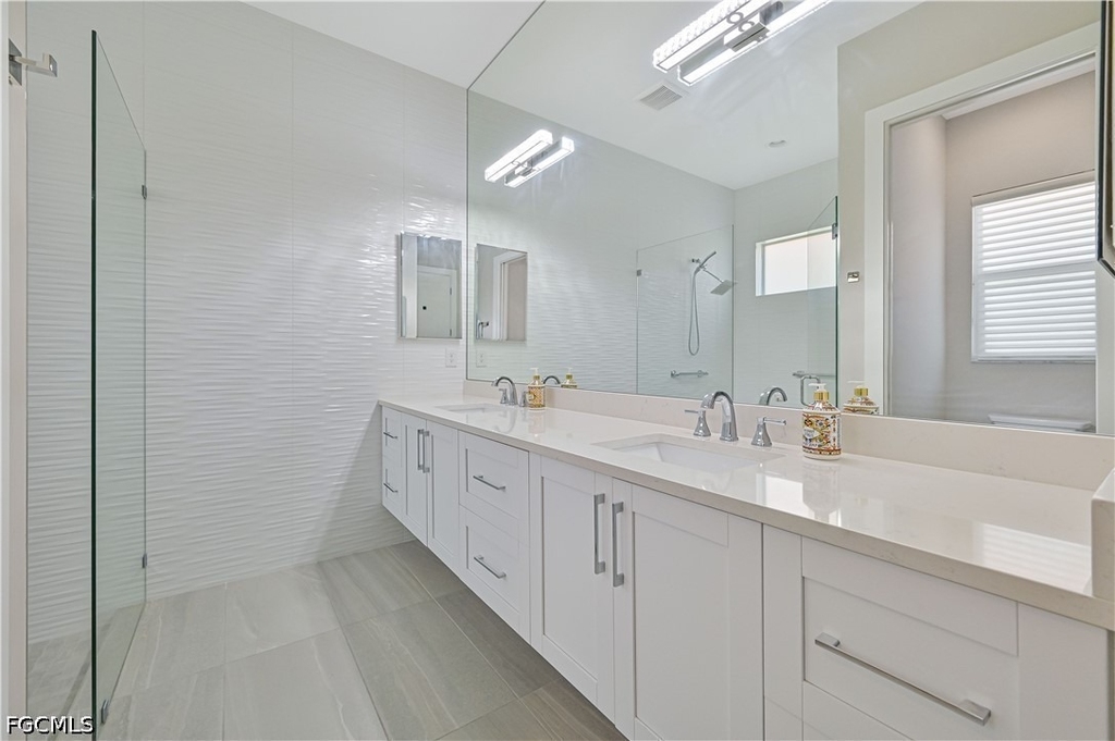 693 105th Avenue N - Photo 32