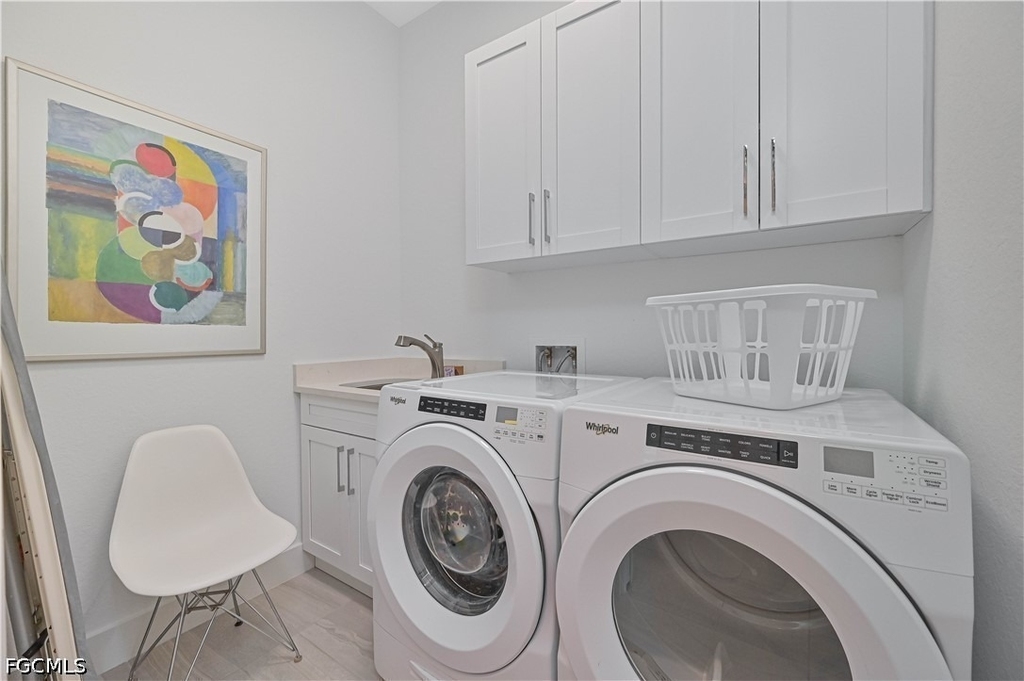 693 105th Avenue N - Photo 40