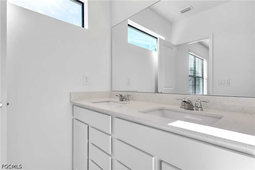 1424 Weeping Willow Court - Photo 9