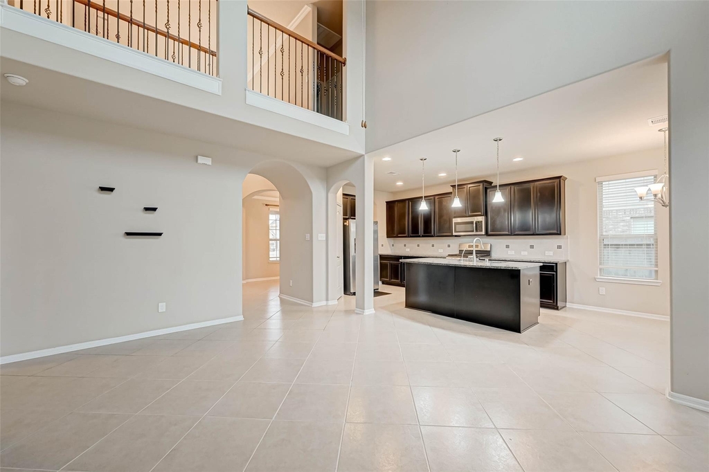 2111 Post Oak Court - Photo 7