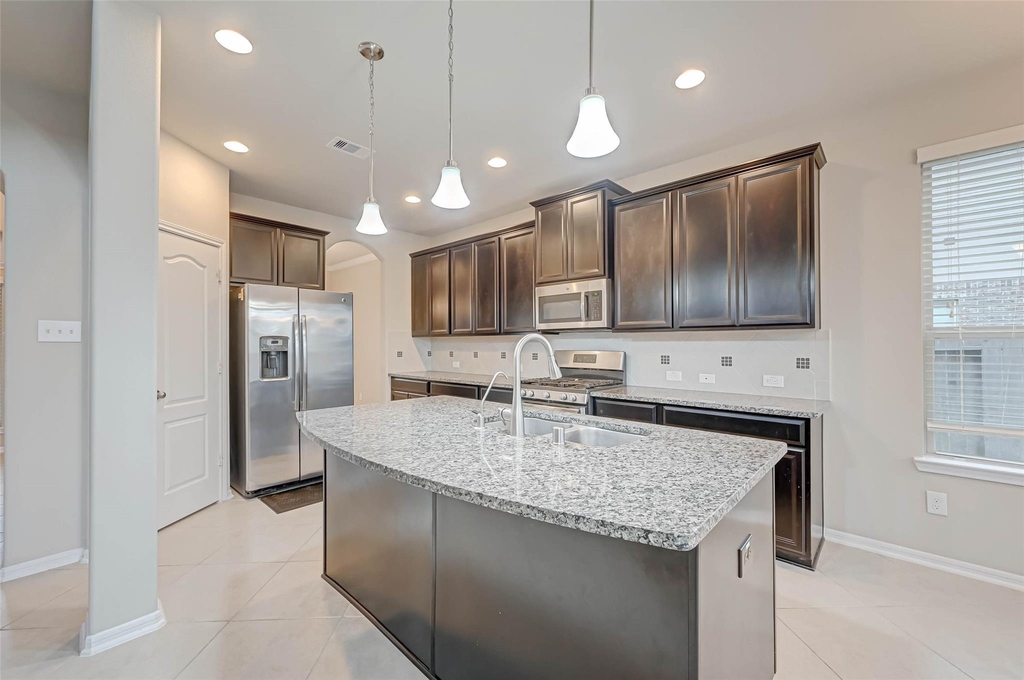 2111 Post Oak Court - Photo 14