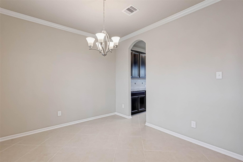 2111 Post Oak Court - Photo 6
