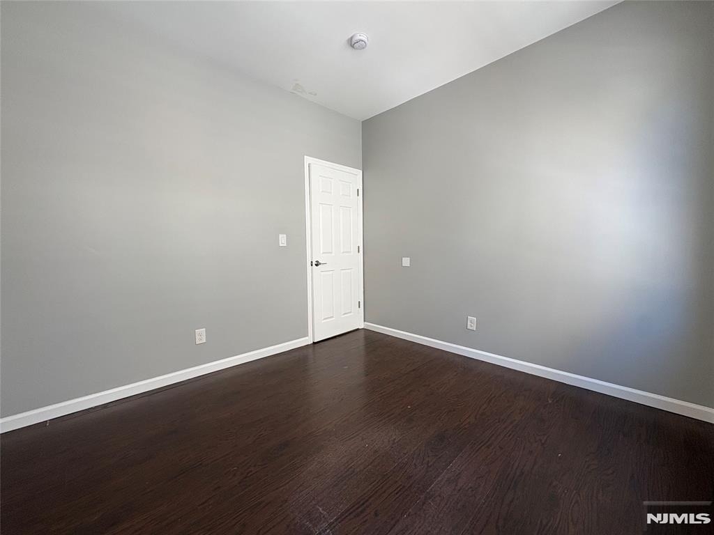119-121 End - Photo 11