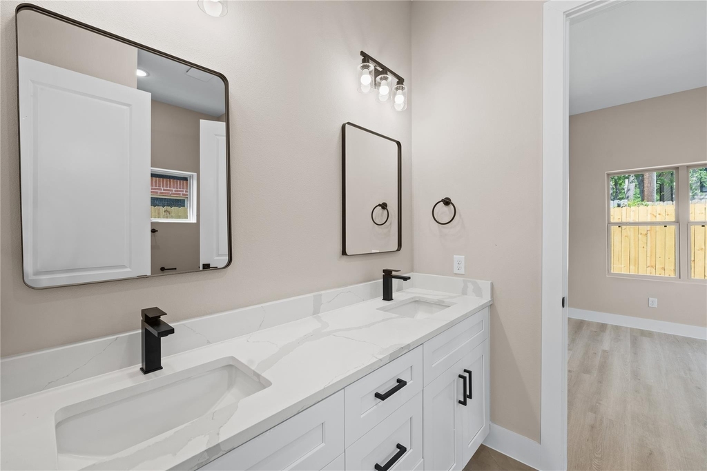 2618 Liguria Ln - Photo 12