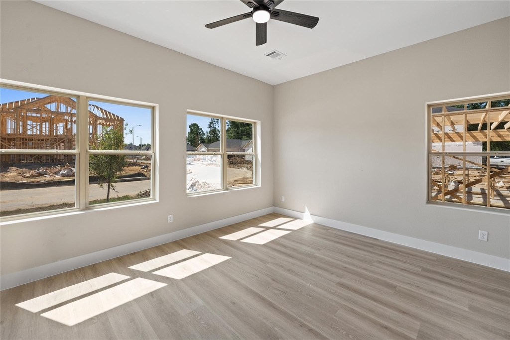 2618 Liguria Ln - Photo 17