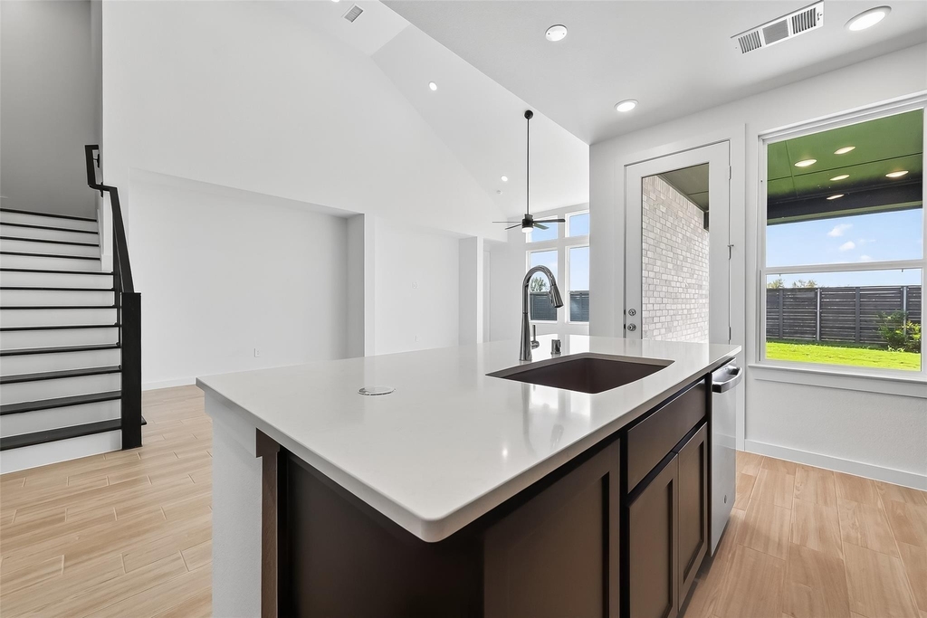 3222 Kindred Way - Photo 17