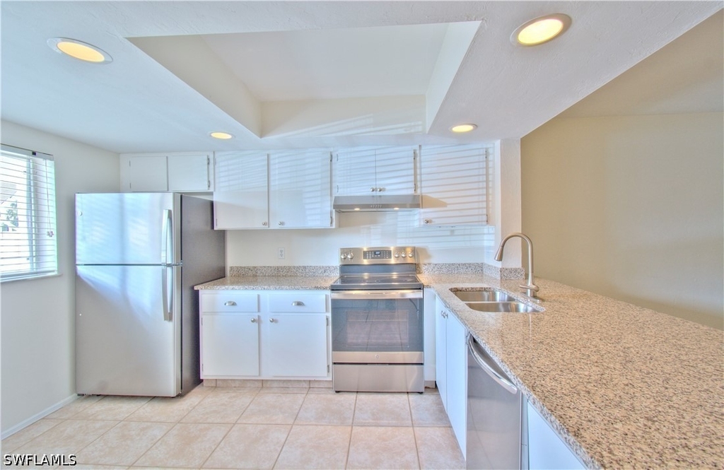 2385 Naples Trace Circle - Photo 3