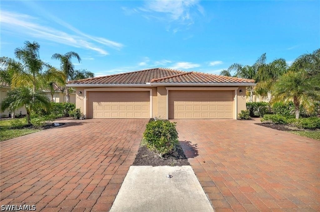 2567 Vine Avenue - Photo 21