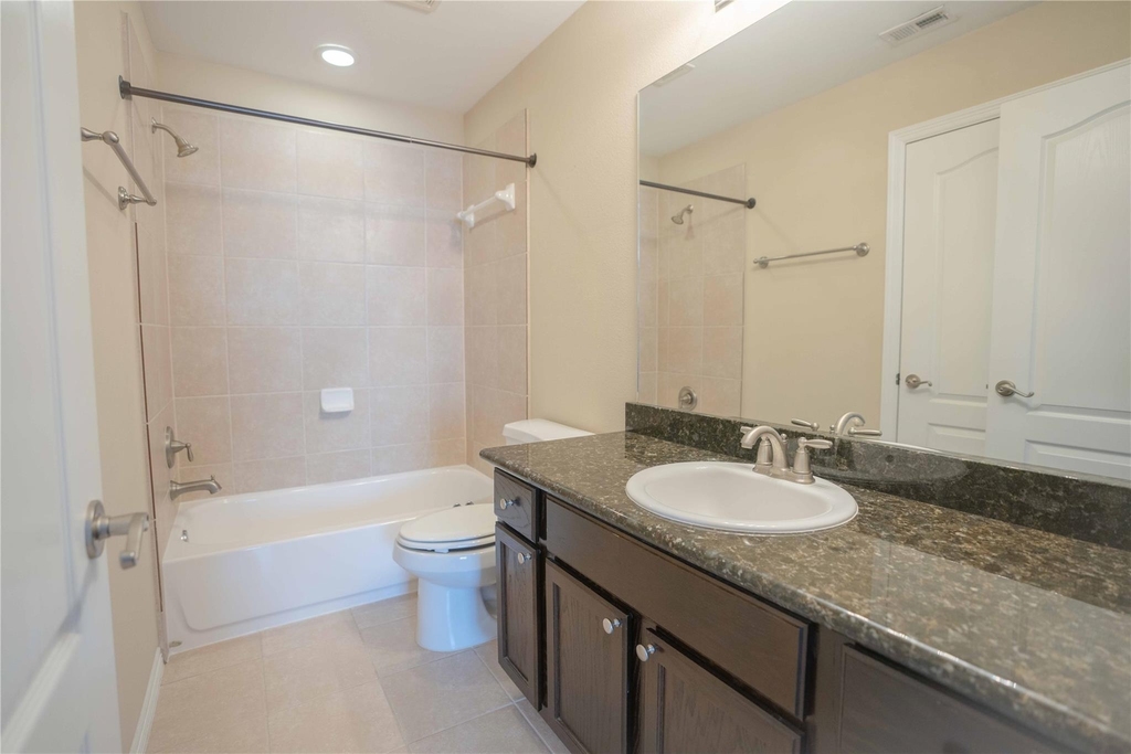 2426 Chuckberry Street - Photo 24