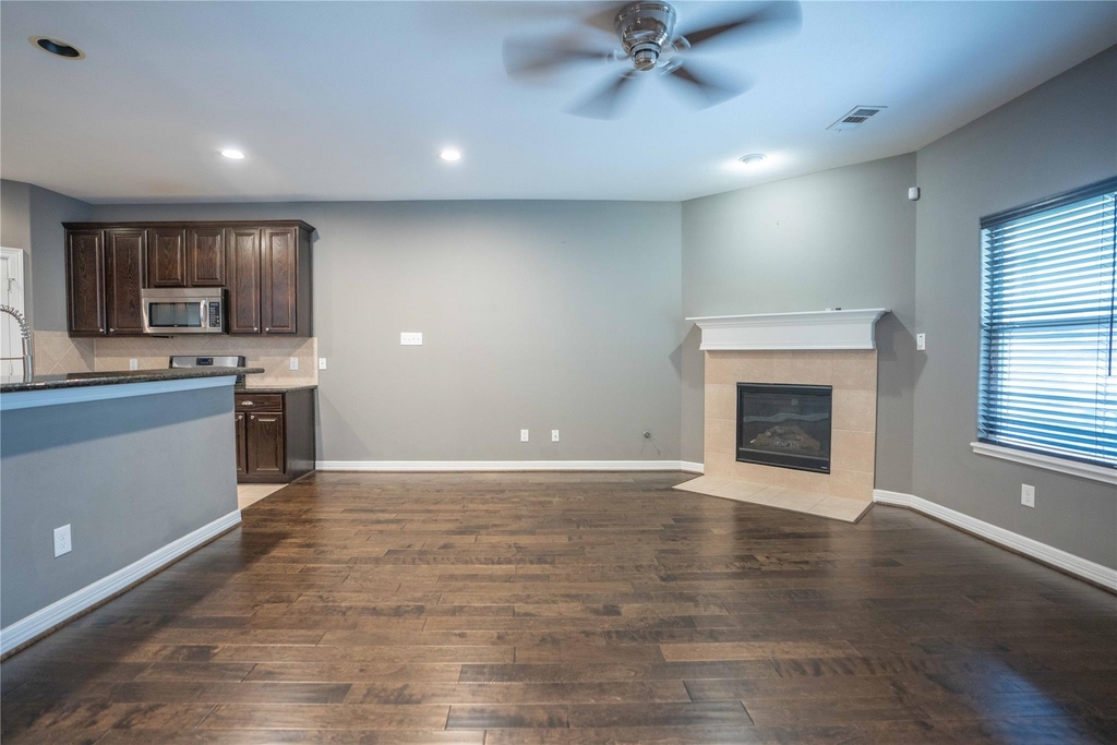 2426 Chuckberry Street - Photo 15
