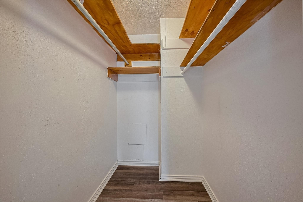 606 Marshall Street - Photo 6