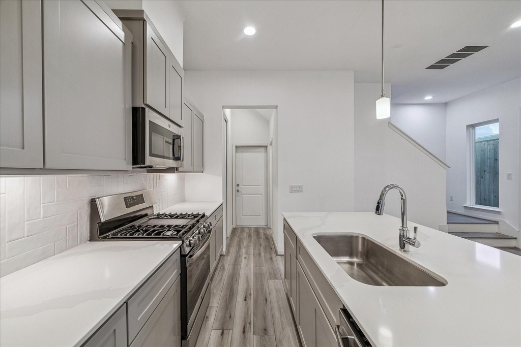 1524 Ojeman Road - Photo 9