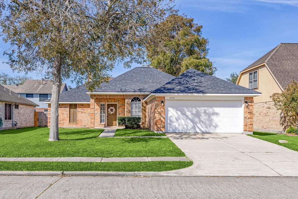 4754 Widerop Lane - Photo 1