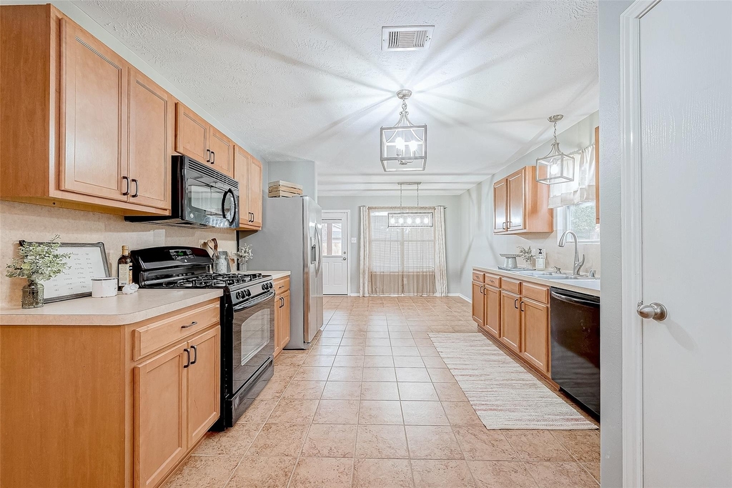 1430 Natural Pine Trail - Photo 10