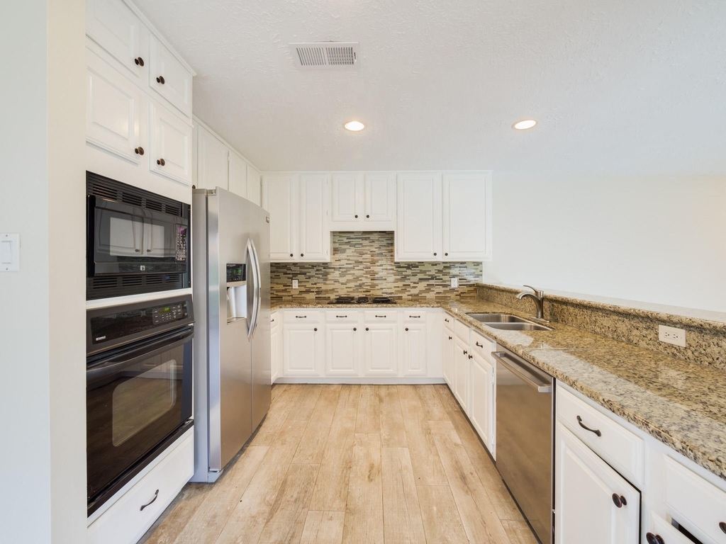 14214 Withersdale Drive - Photo 10