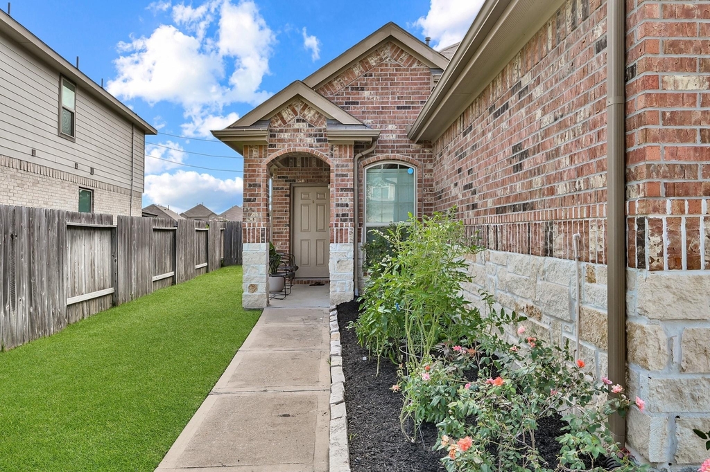 3554 Paganini Place - Photo 3