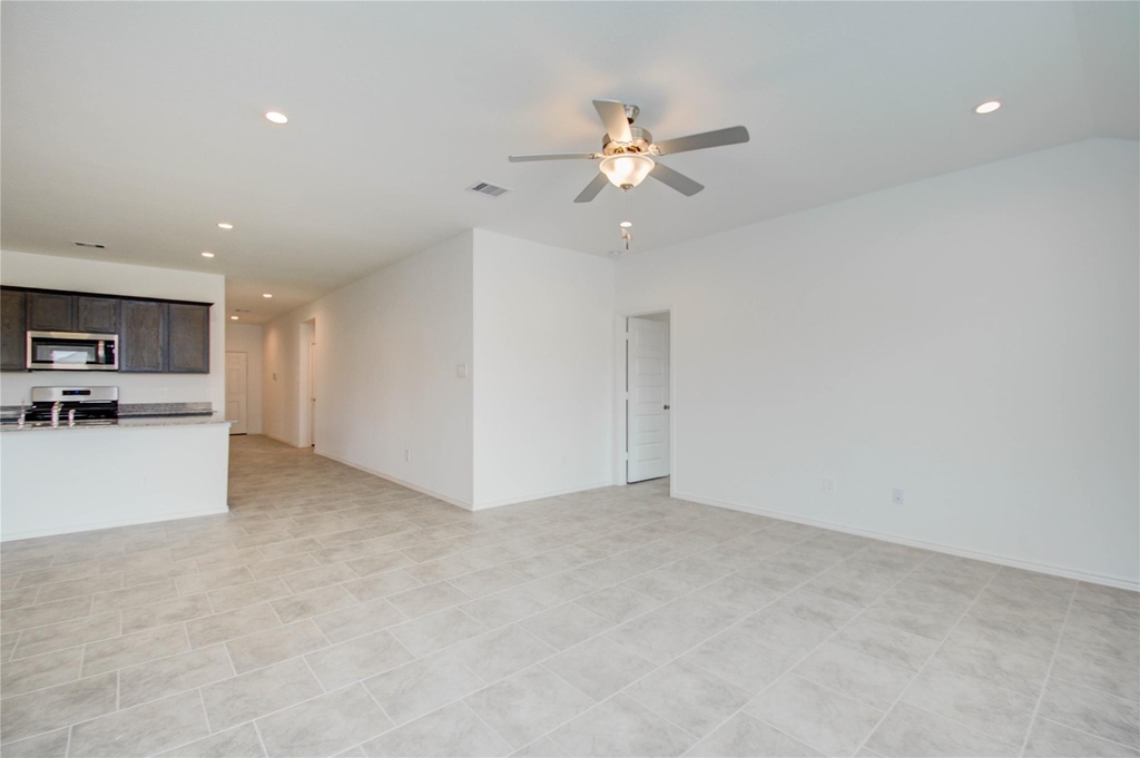 1022 Cattle Chute Ct - Photo 19