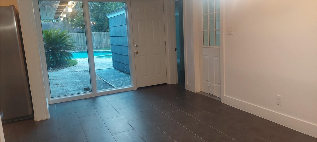 4629 Cedar Oaks Lane - Photo 8