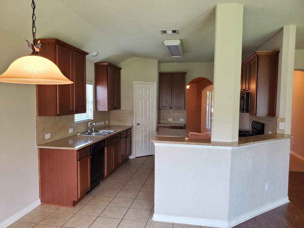 1219 Pecos Pass Drive - Photo 14
