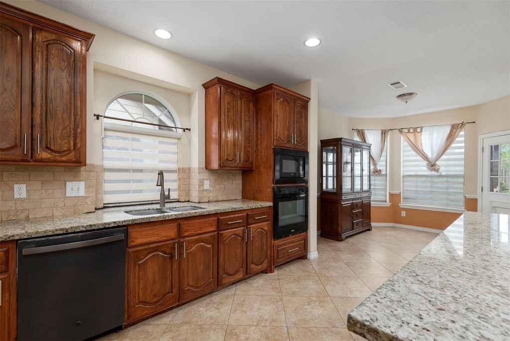 5719 Indigo Trails Drive - Photo 23