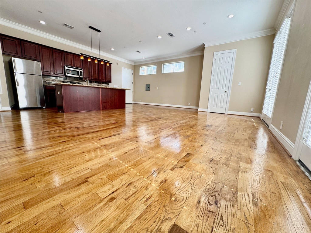 314 W Bell Street - Photo 13